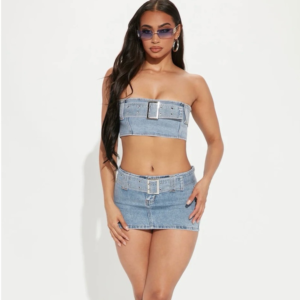 Brand new fashion nova Janisa Denim Micro Mini Skirt - Light Wash